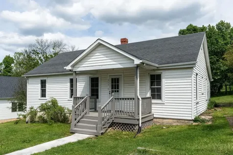 311 Gray Avenue Staunton VA 24401