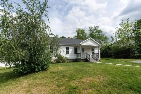 311 Gray Avenue Staunton VA 24401