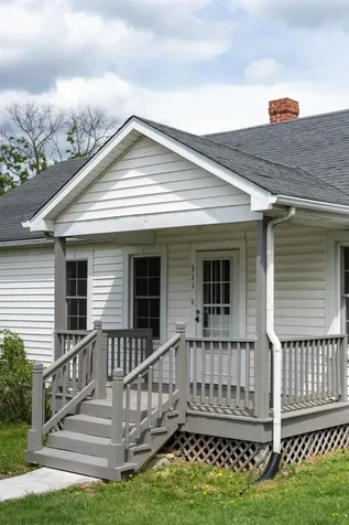 311 Gray Avenue Staunton VA 24401