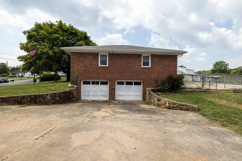 62 Rosser Drive Luray VA 22835