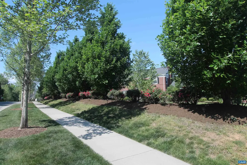 85 Georgetown Road Charlottesville VA 22901