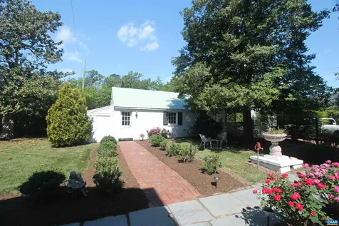 85 Georgetown Road Charlottesville VA 22901