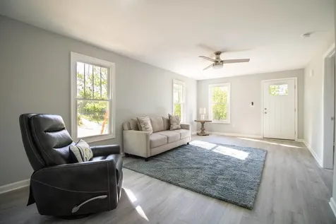 1421 Ashby Street Staunton VA 24401