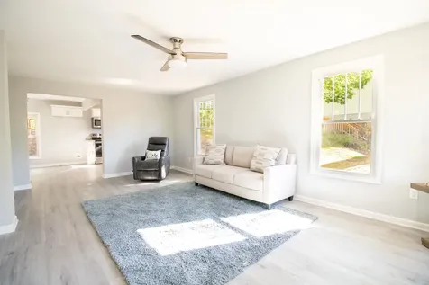 1421 Ashby Street Staunton VA 24401