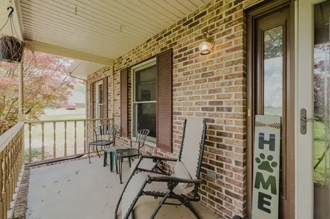 256 Back Road Shenandoah VA 22849