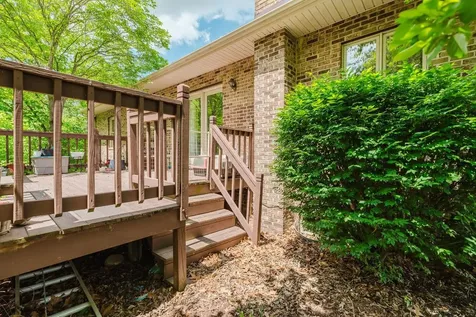 256 Back Road Shenandoah VA 22849