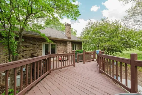 256 Back Road Shenandoah VA 22849