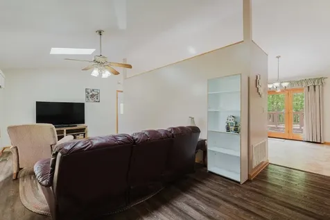 256 Back Road Shenandoah VA 22849