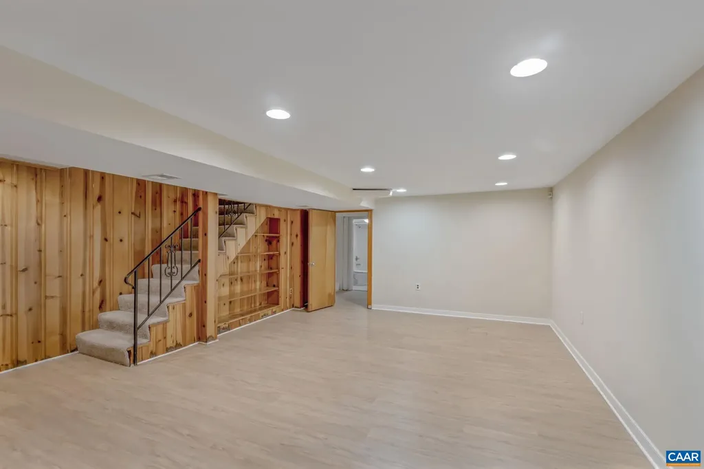 1221 Greenway Road Charlottesville VA 22903