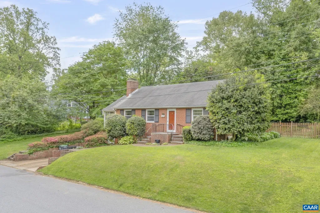 1221 Greenway Road Charlottesville VA 22903