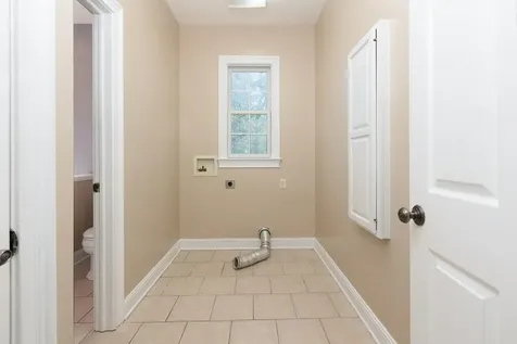 9186 Black Rock Road Grottoes VA 24441