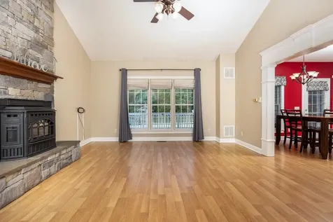 9186 Black Rock Road Grottoes VA 24441