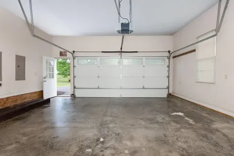9186 Black Rock Road Grottoes VA 24441