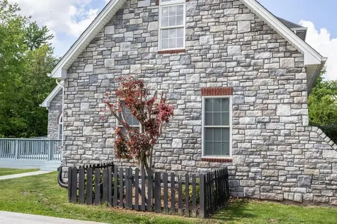9186 Black Rock Road Grottoes VA 24441