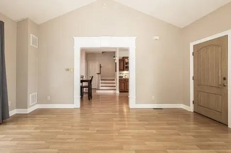9186 Black Rock Road Grottoes VA 24441