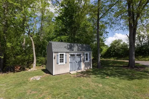 9186 Black Rock Road Grottoes VA 24441
