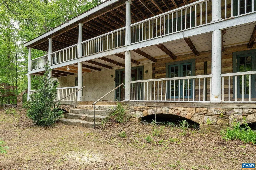 1816 Davis Shop Road Earlysville VA 22936