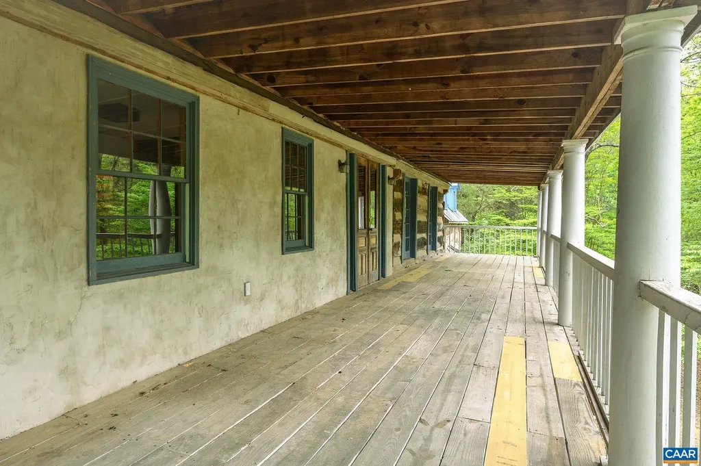 1816 Davis Shop Road Earlysville VA 22936