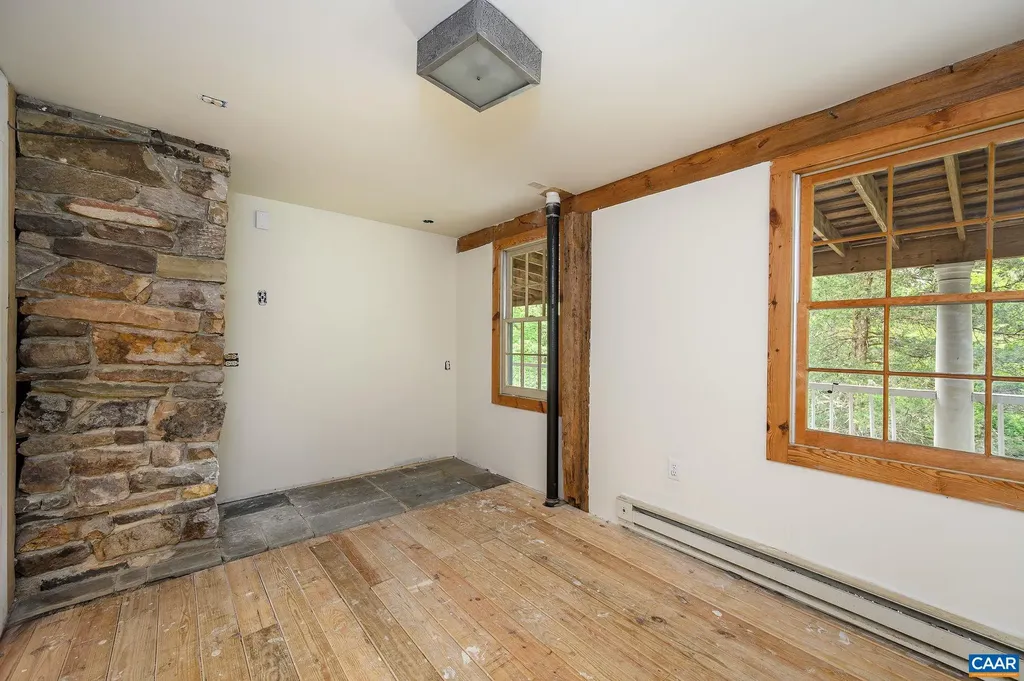 1816 Davis Shop Road Earlysville VA 22936