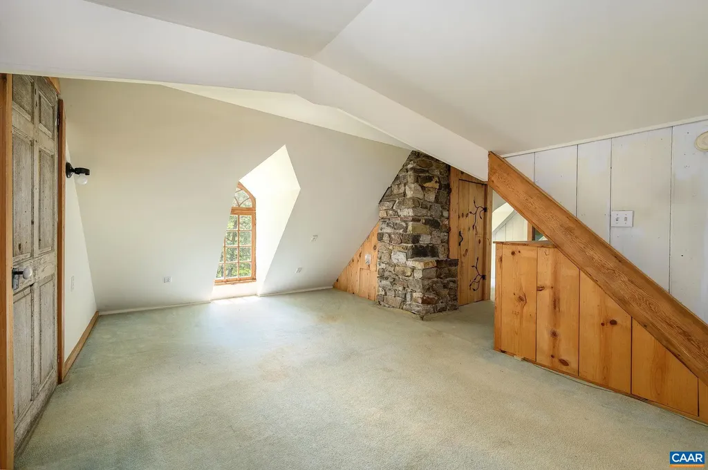 1816 Davis Shop Road Earlysville VA 22936