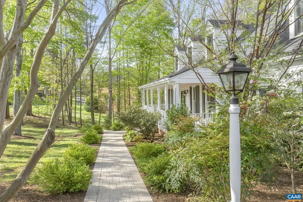 2075 Piper Way Keswick VA 22947