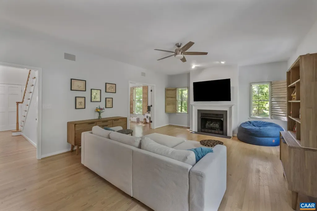 2075 Piper Way Keswick VA 22947