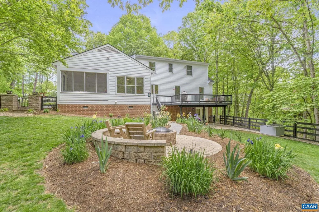 2075 Piper Way Keswick VA 22947