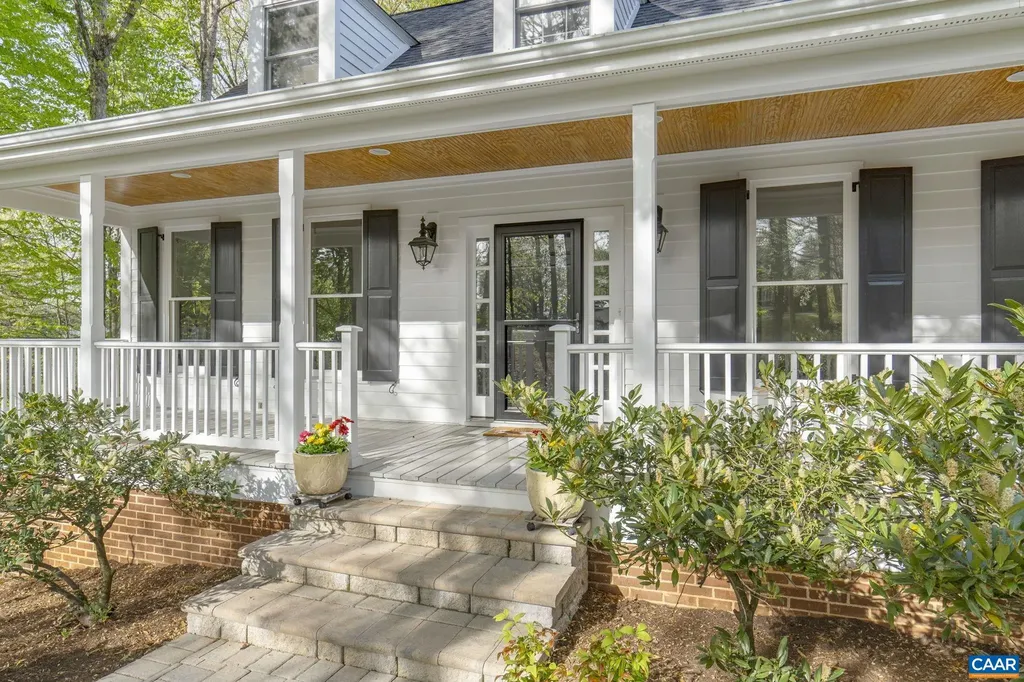 2075 Piper Way Keswick VA 22947