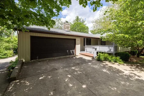 1161 Lincolnshire Drive Rockingham VA 22802