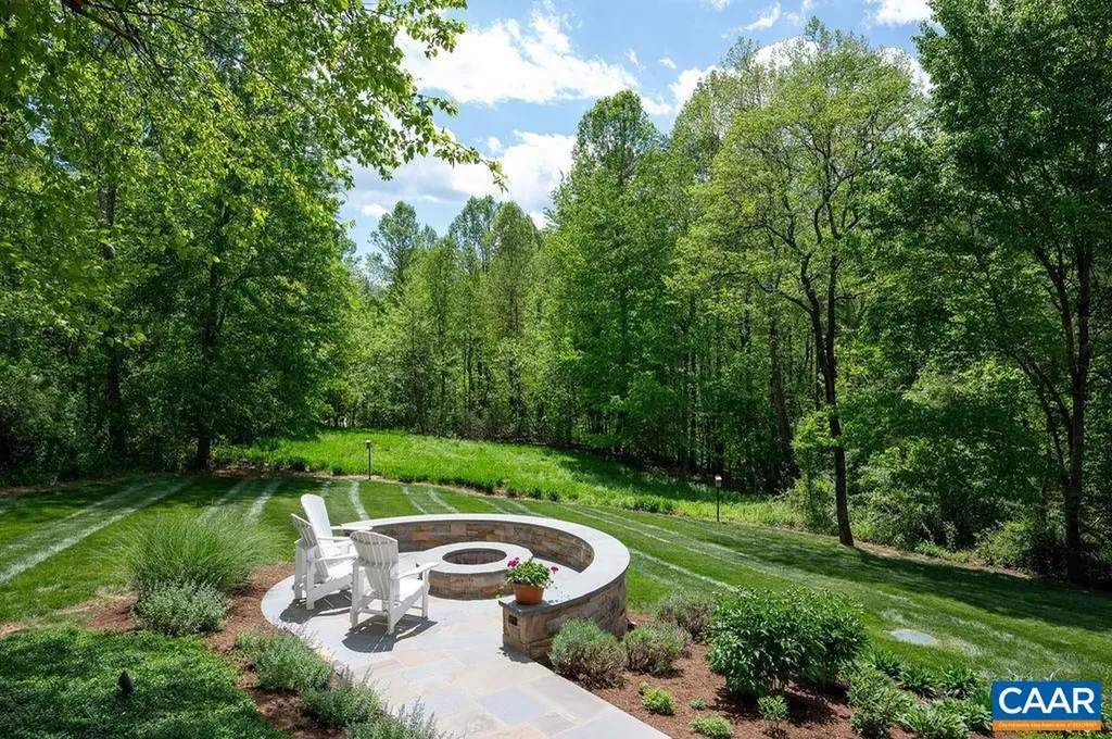 5861 Rockfish Gap Turnpike Crozet VA 22932