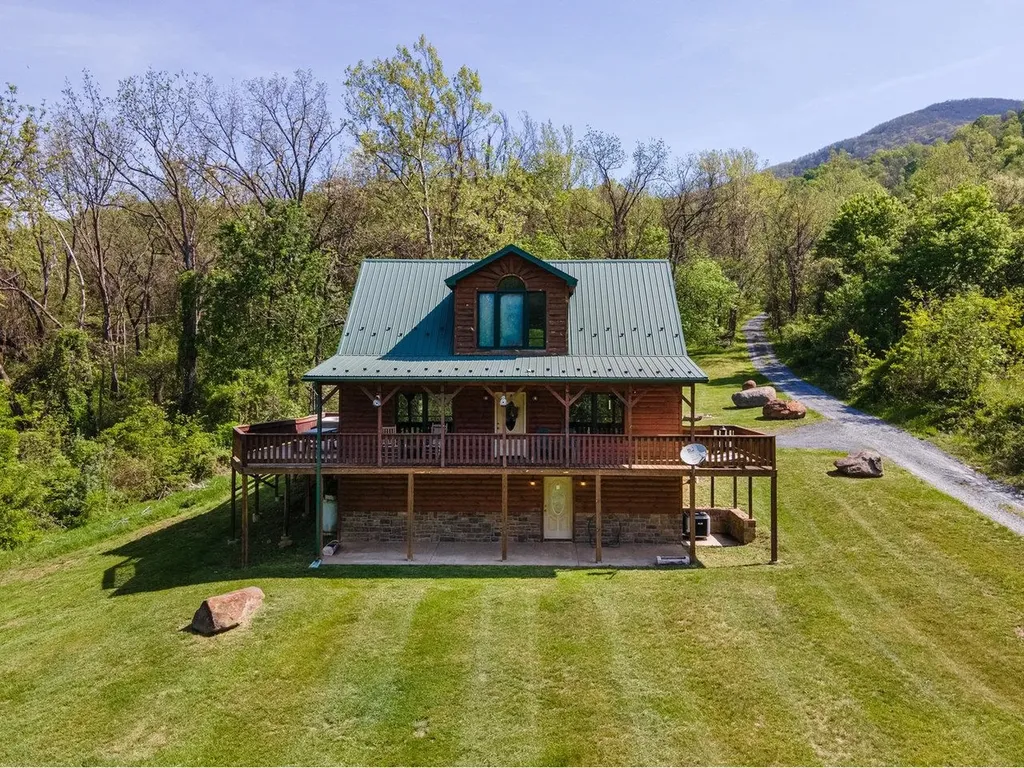 215 Sims Lane Luray VA 22835