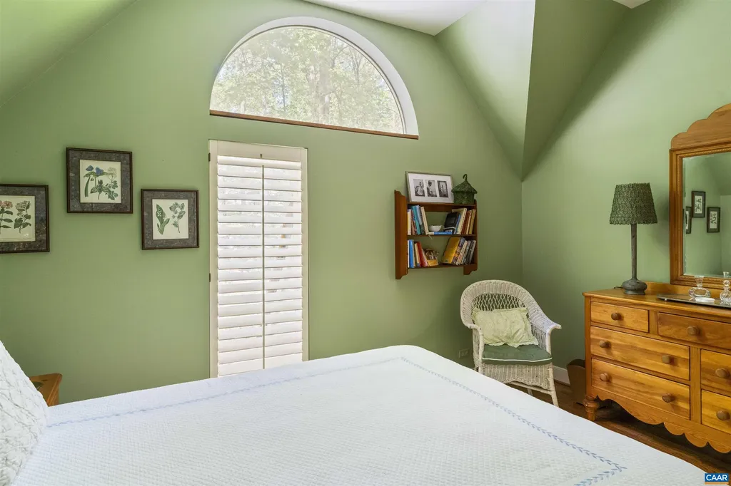 440 Rookwood Drive Charlottesville VA 22903