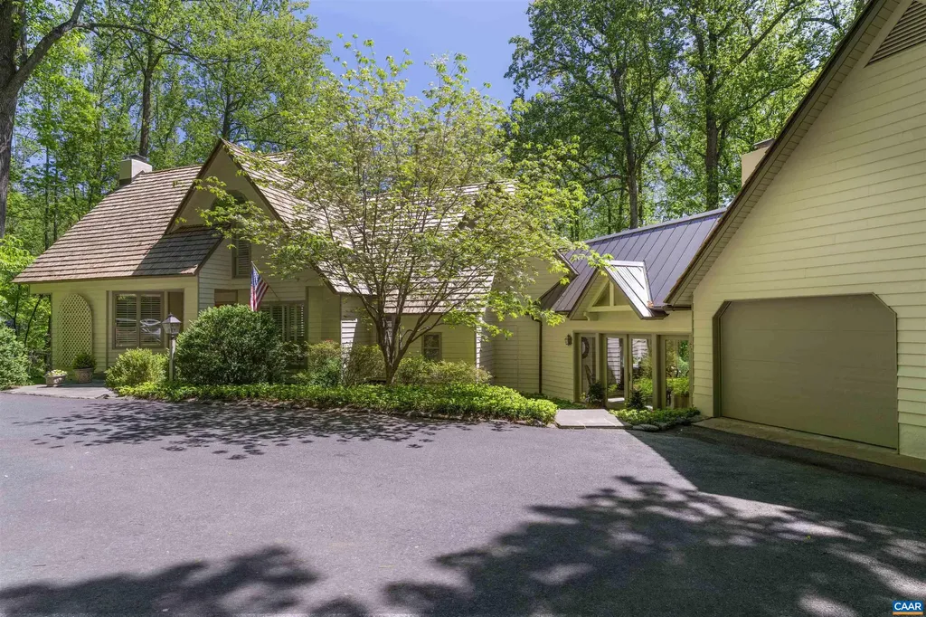 440 Rookwood Drive Charlottesville VA 22903