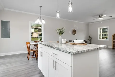 15 Topside Creek Staunton VA 24401