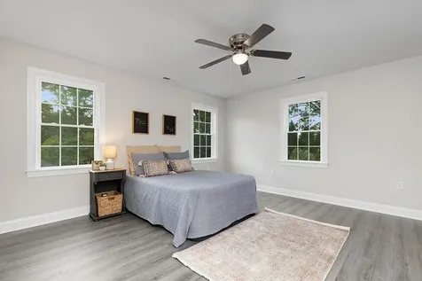 15 Topside Creek Staunton VA 24401