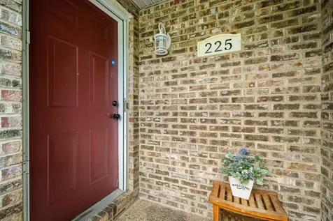 225 Emerald Drive Harrisonburg VA 22801