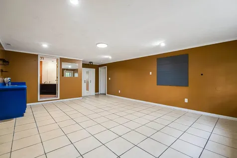 225 Emerald Drive Harrisonburg VA 22801