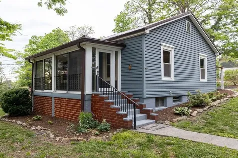 837 Faber Avenue Waynesboro VA 22980