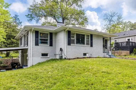 1301 D Street Waynesboro VA 22980