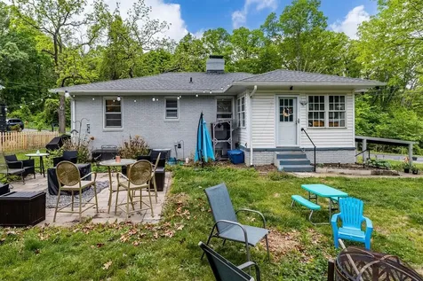 1301 D Street Waynesboro VA 22980