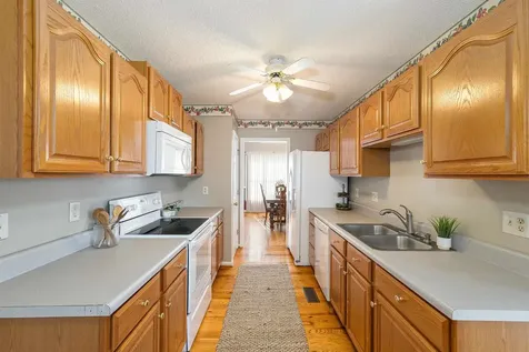138 Arrowhead Lane Stuarts Draft VA 24477