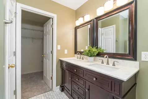 138 Arrowhead Lane Stuarts Draft VA 24477