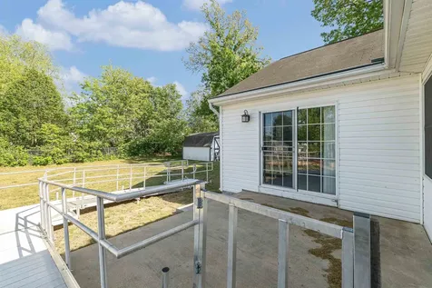 138 Arrowhead Lane Stuarts Draft VA 24477