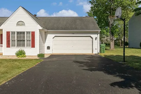 138 Arrowhead Lane Stuarts Draft VA 24477