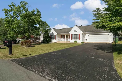 138 Arrowhead Lane Stuarts Draft VA 24477