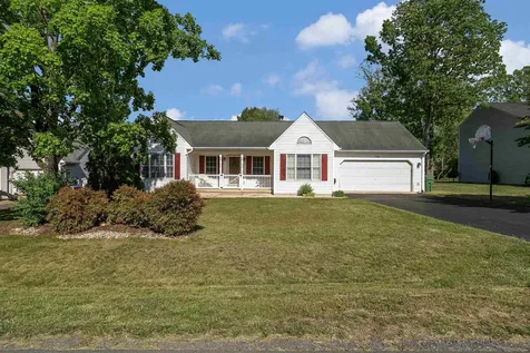 138 Arrowhead Lane Stuarts Draft VA 24477