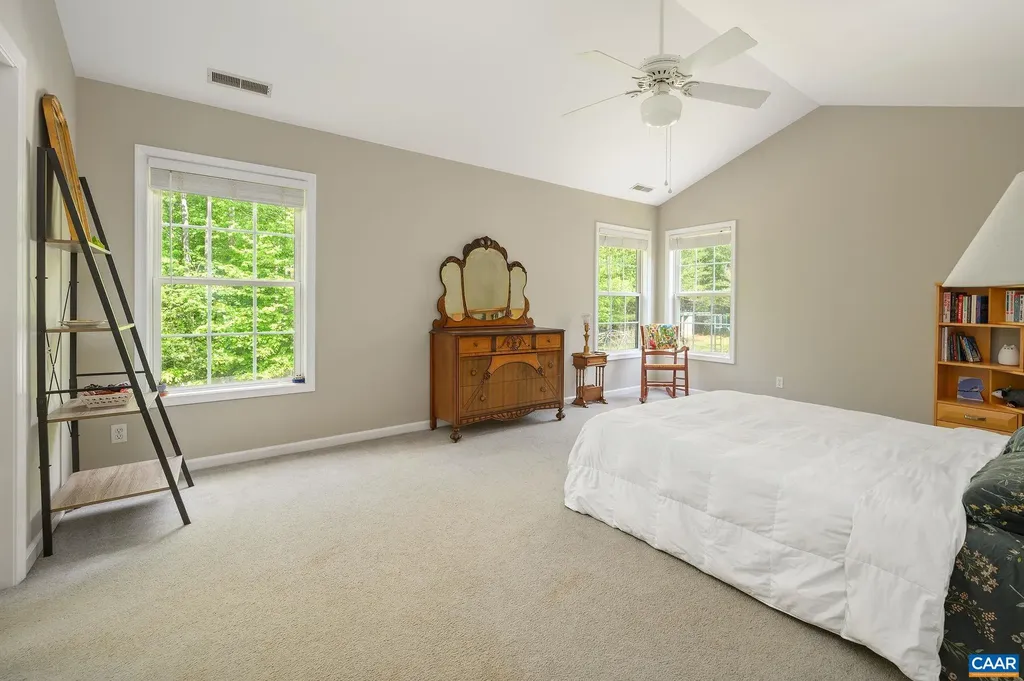 2364 Chesterfield Court N Charlottesville VA 22911