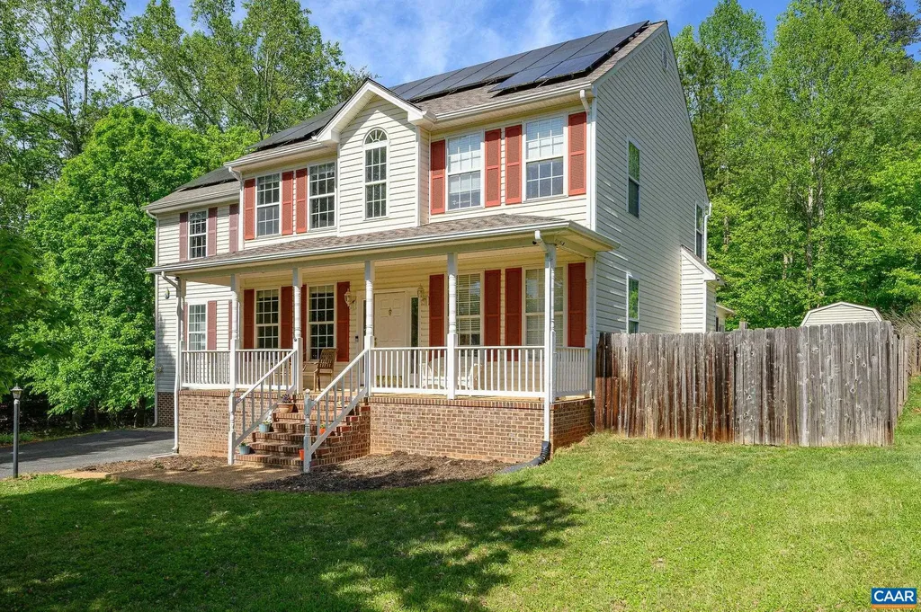2364 Chesterfield Court N Charlottesville VA 22911
