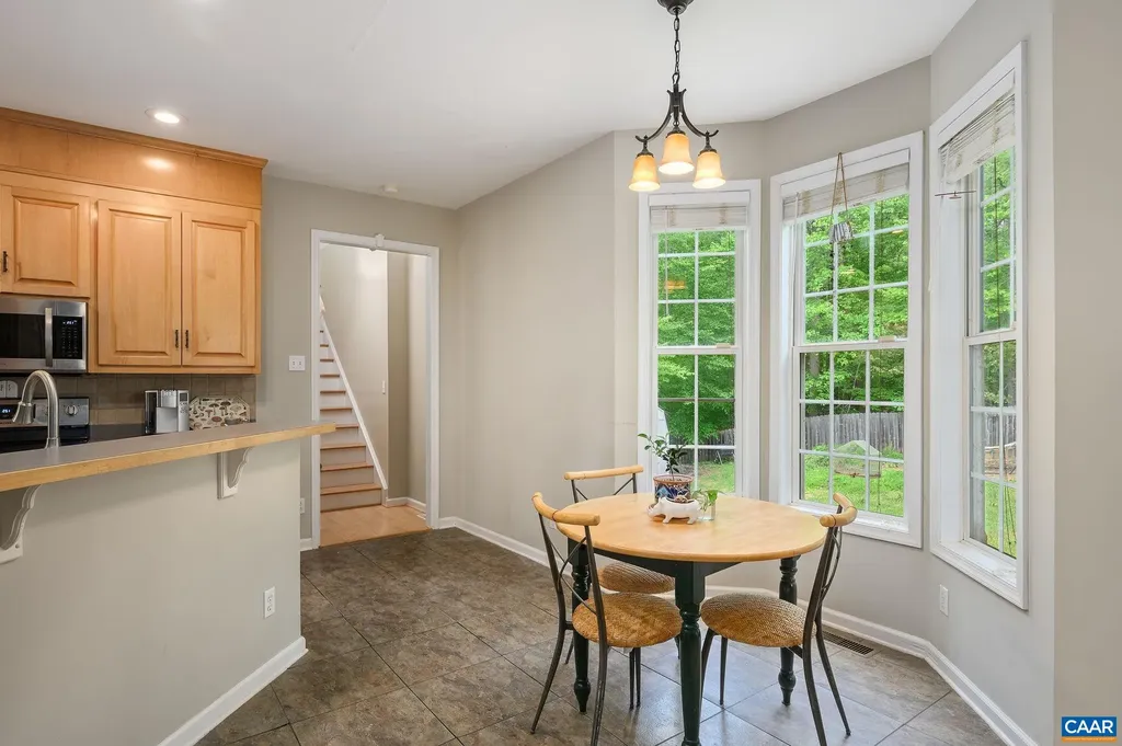 2364 Chesterfield Court N Charlottesville VA 22911