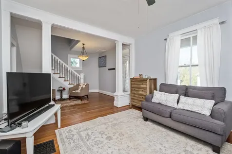 105 Lake Avenue Staunton VA 24401